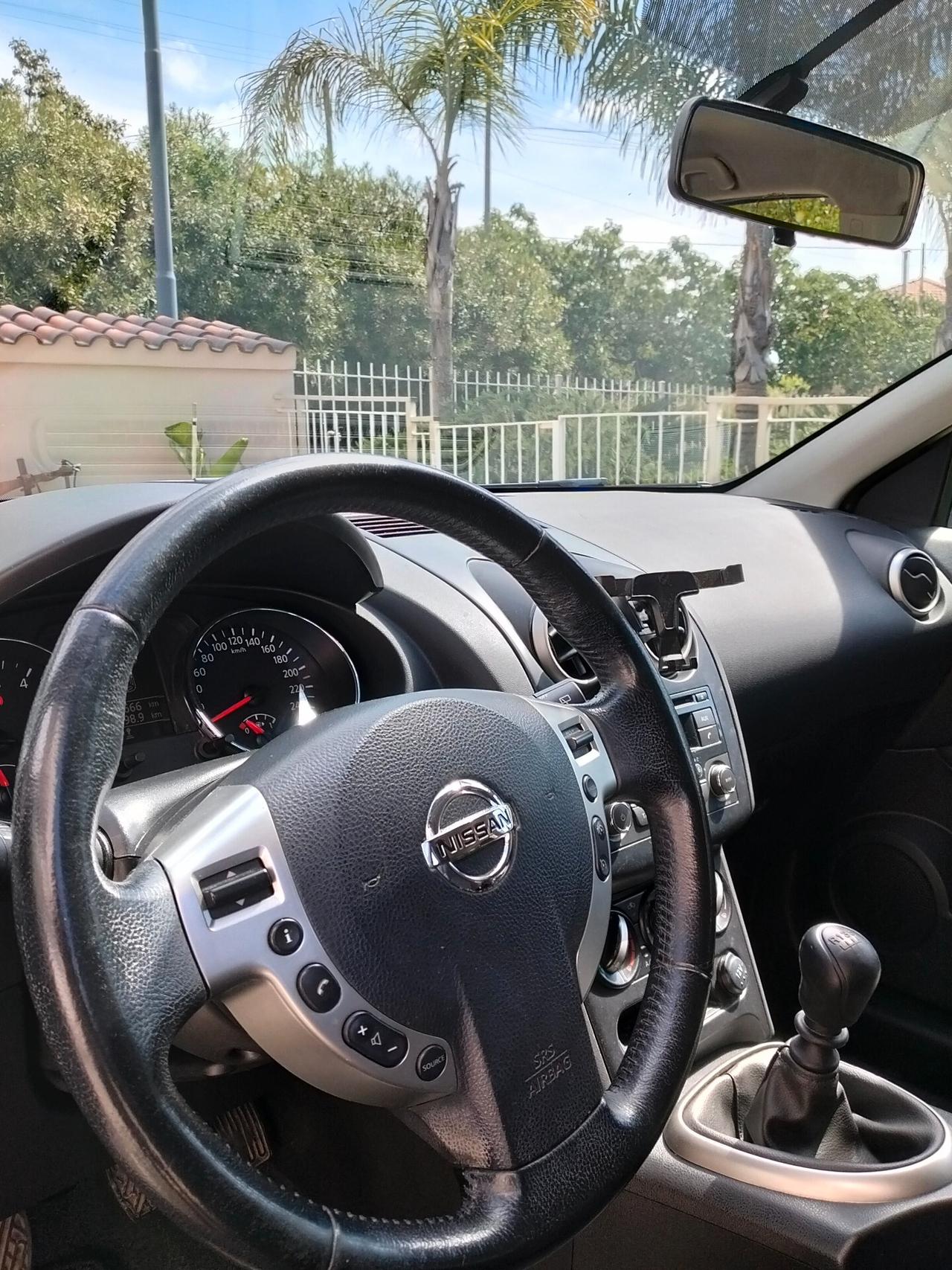 Nissan Qashqai 1.5 dCi DPF Tekna