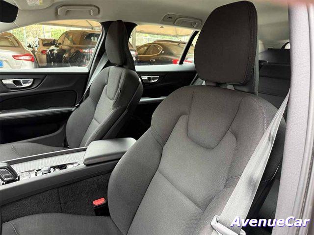 VOLVO V60 Cross Country 2.0 b4 awd Business Pro IVA ESP UNICO PROPRIETARIO