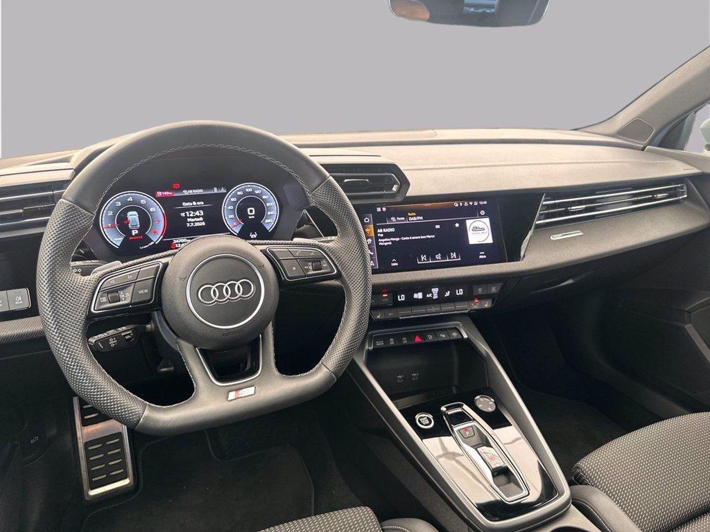 AUDI A3 allstreet 1.5 tfsi mhev identity contrast 150cv s-tronic del 2024