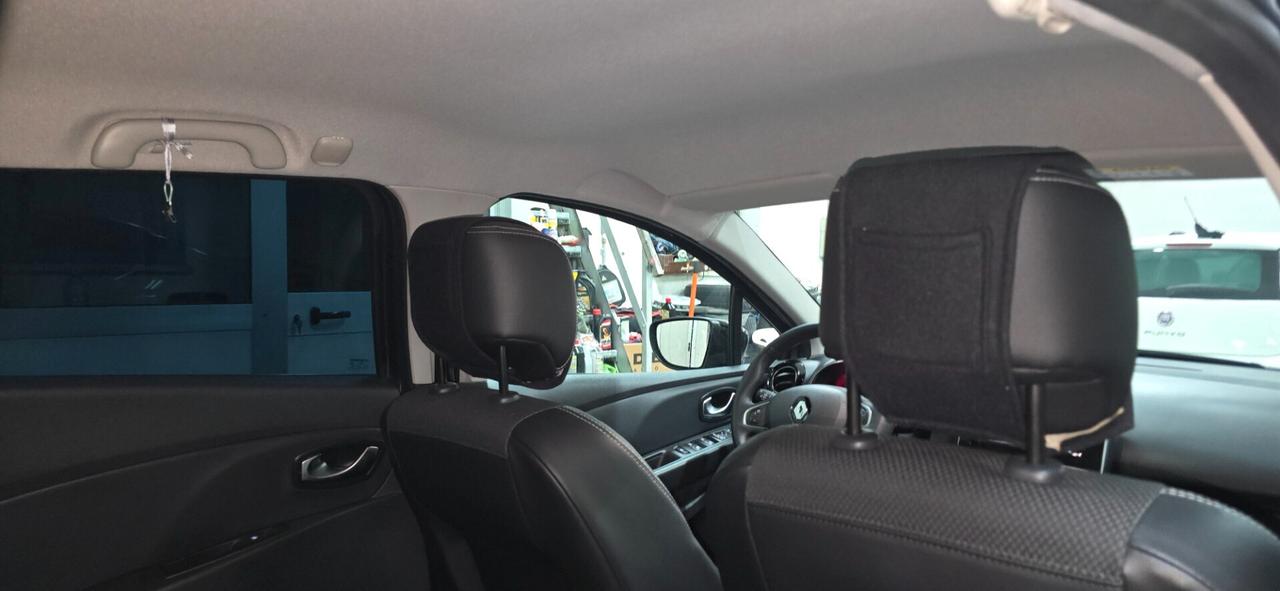 Renault Clio Sporter dCi 8V 90 CV Moschino Intens