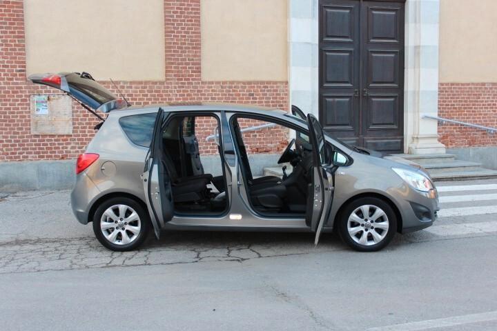 Opel Meriva 1.4 B\GPL 120CV Cosmo DAVVERO STUPENDA EX PENSIONATA