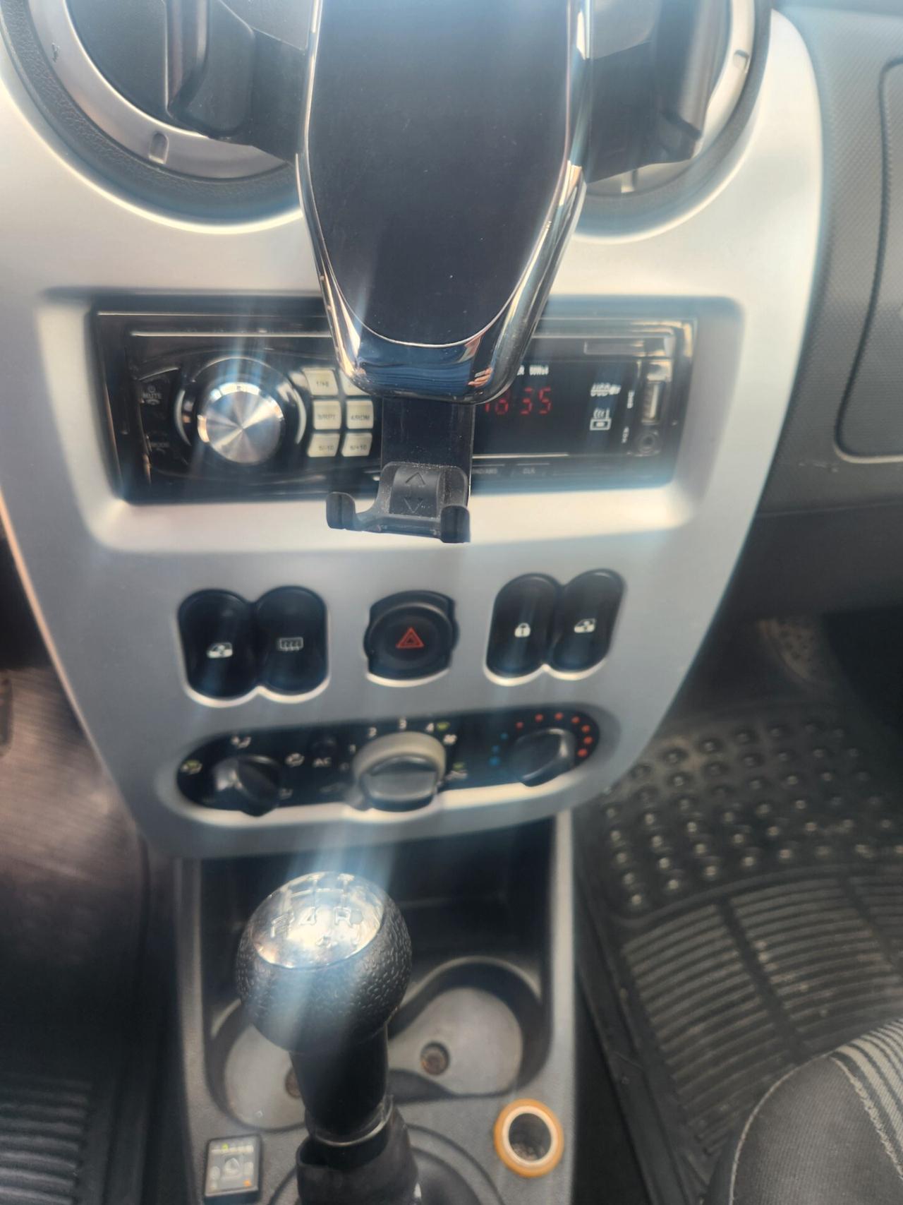 Dacia Sandero 1.4 8V GPL Ambiance