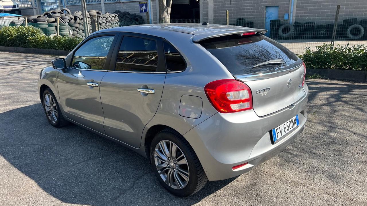 Suzuki Baleno 1.2 Hybrid Top