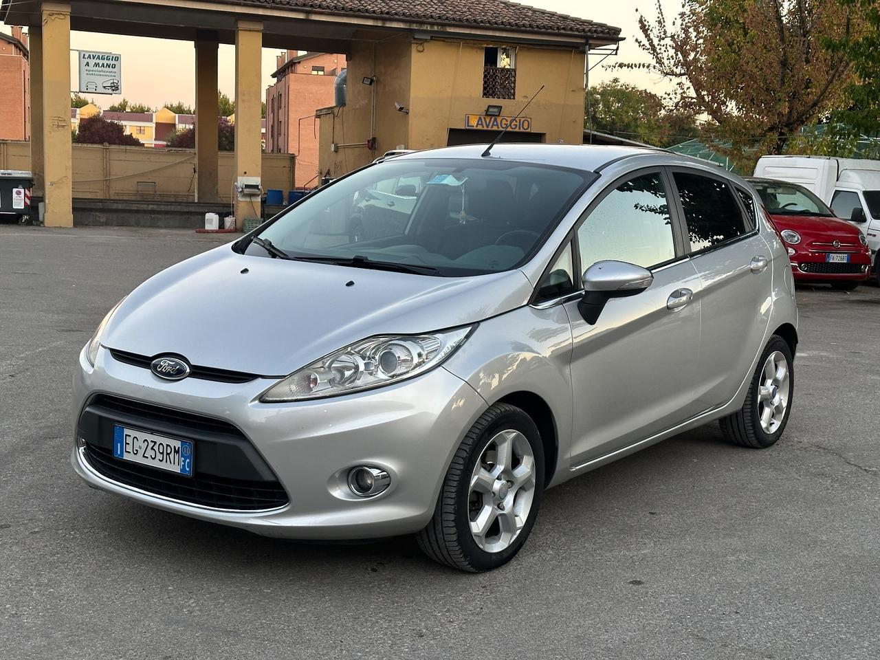 Ford Fiesta 1.4 5 porte Bz.- GPL Titanium