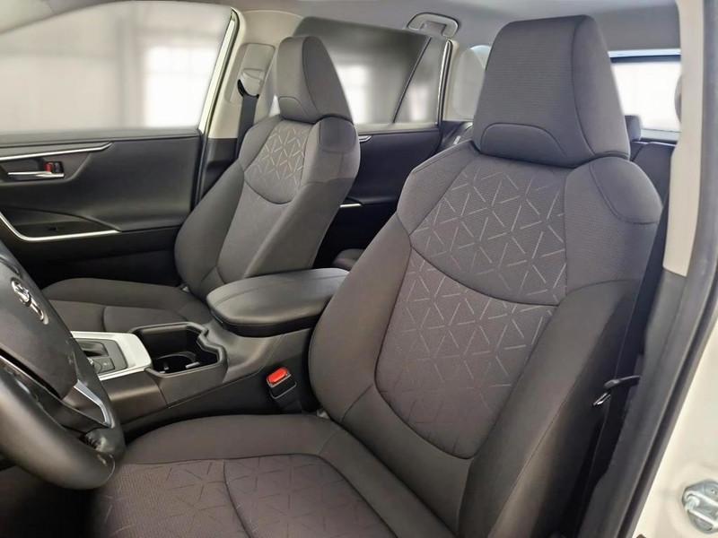 TOYOTA RAV 4 2.5 HV 178cv E-CVT Business 4WD
