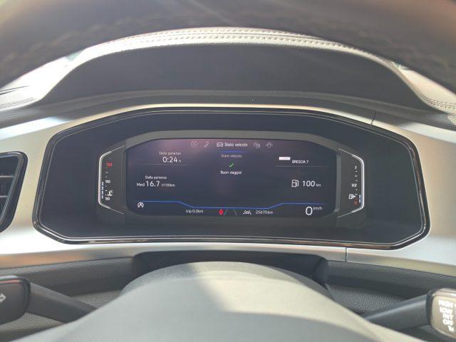 VOLKSWAGEN T-Roc 1.0 TSI IQ Light LED Performance 18" CAMERA ACC