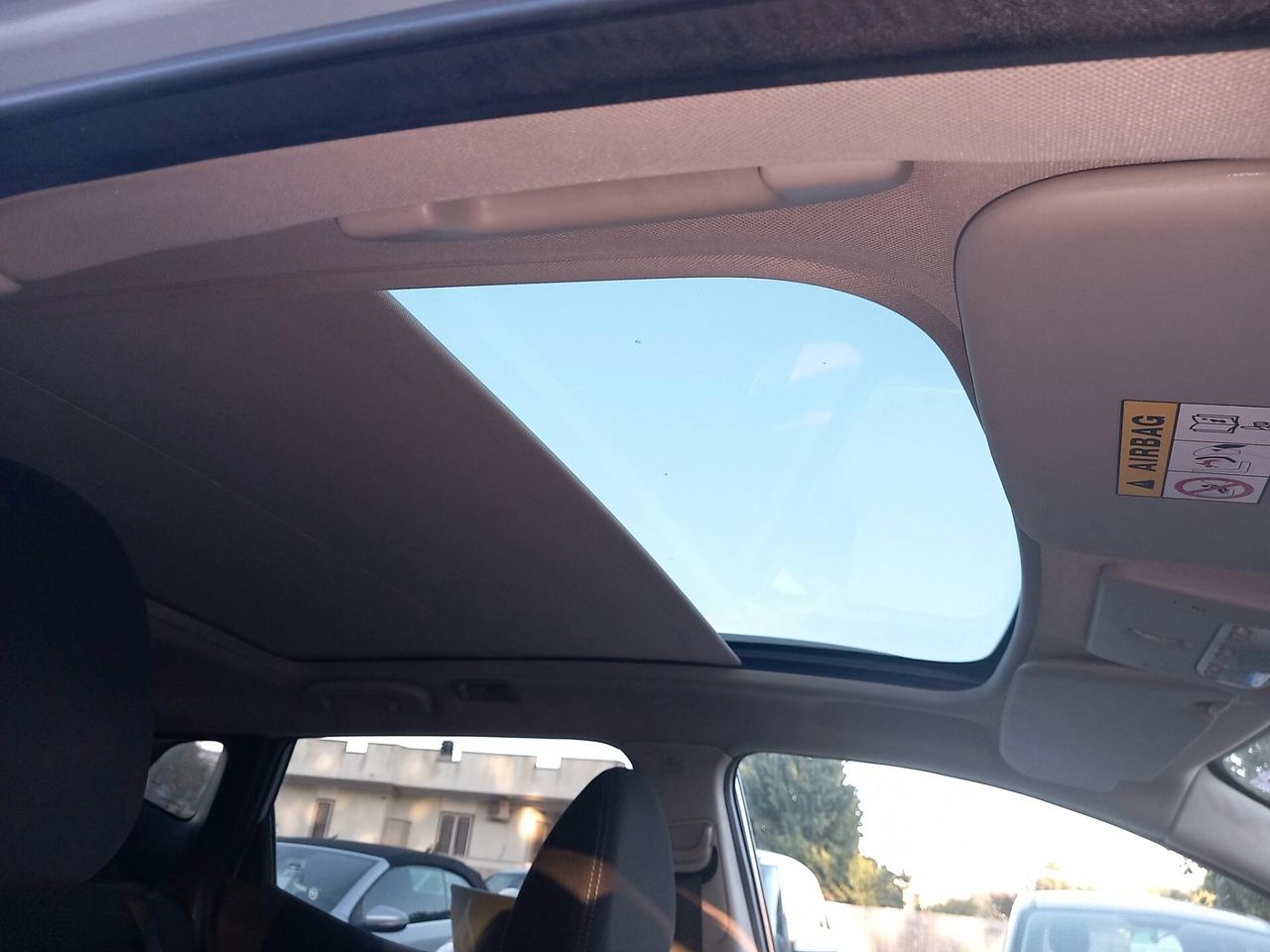 Nissan Qashqai 1.5 dCi N-Connecta tetto led navi