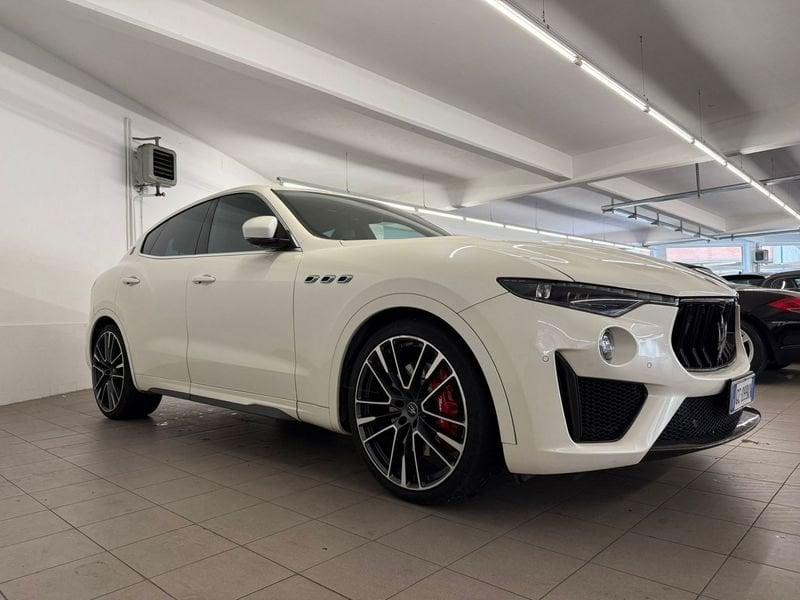 Maserati Levante V8 580 CV AWD Trofeo