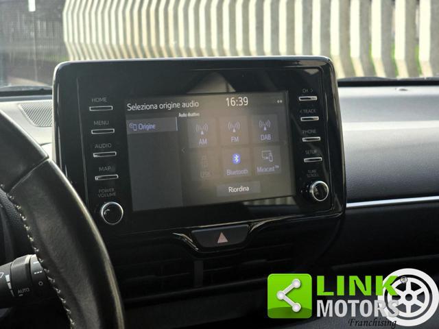 TOYOTA Yaris 1.0 5 porte Active