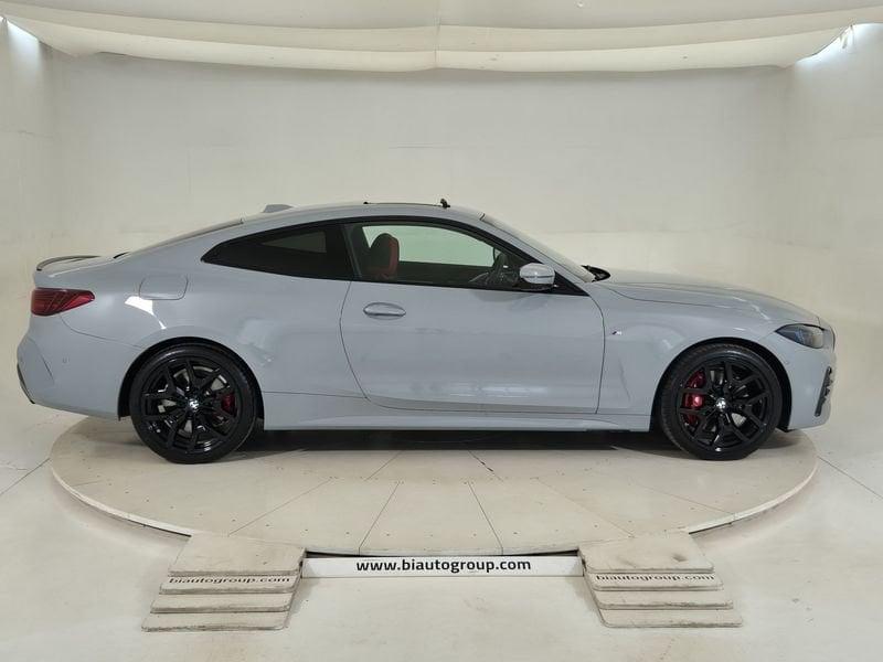 BMW Serie 4 Coupé Serie 4 G22 LCI 2024 Coupe 420d Coupe mhev 48V xdrive MSport auto