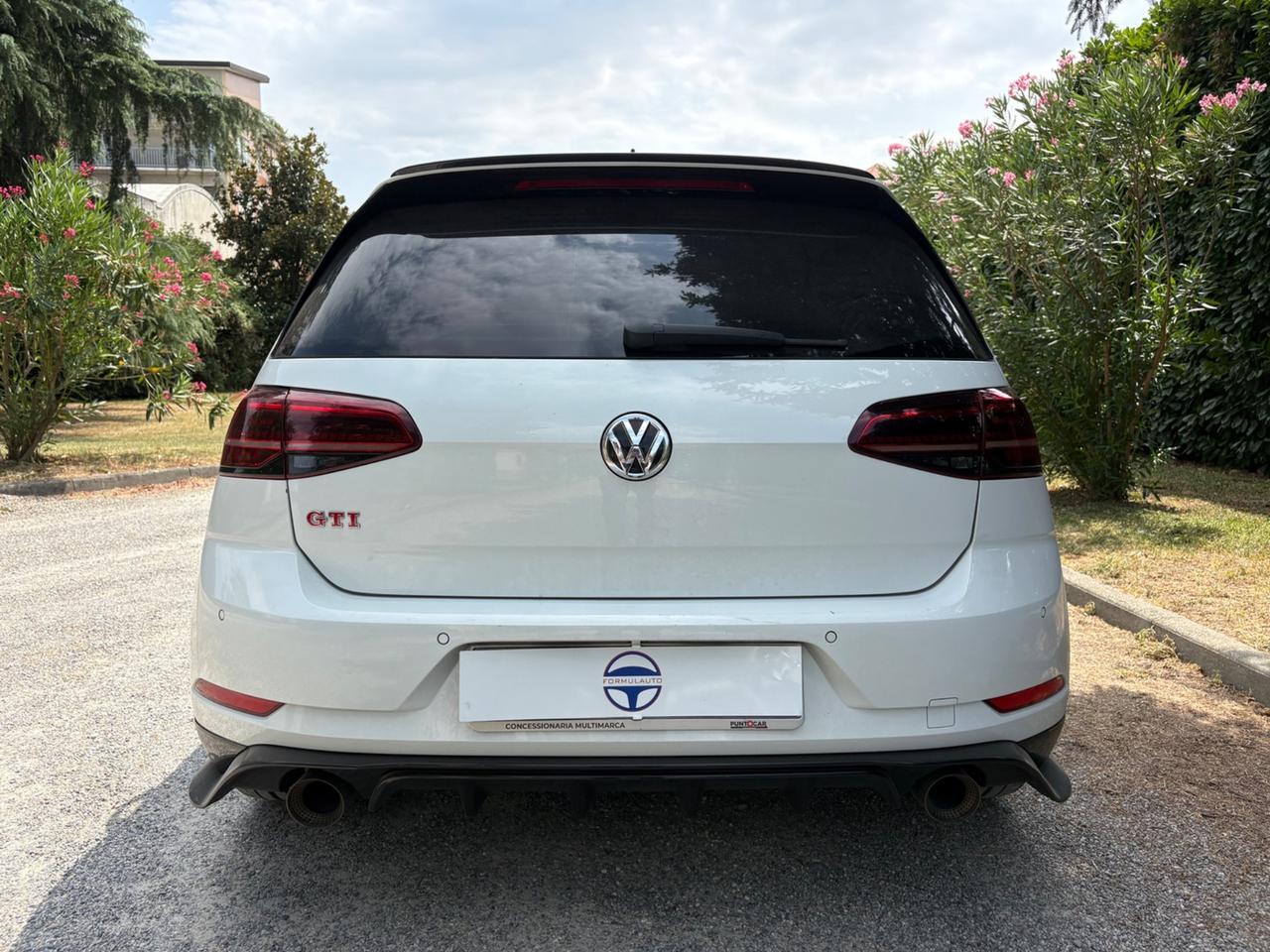 Volkswagen Golf GTI 2.0 TSI TCR DSG 5p. BlueMotion Technology