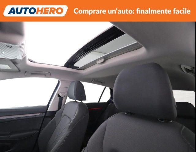 VOLKSWAGEN Golf 1.5 eTSI 130 CV EVO ACT DSG Style