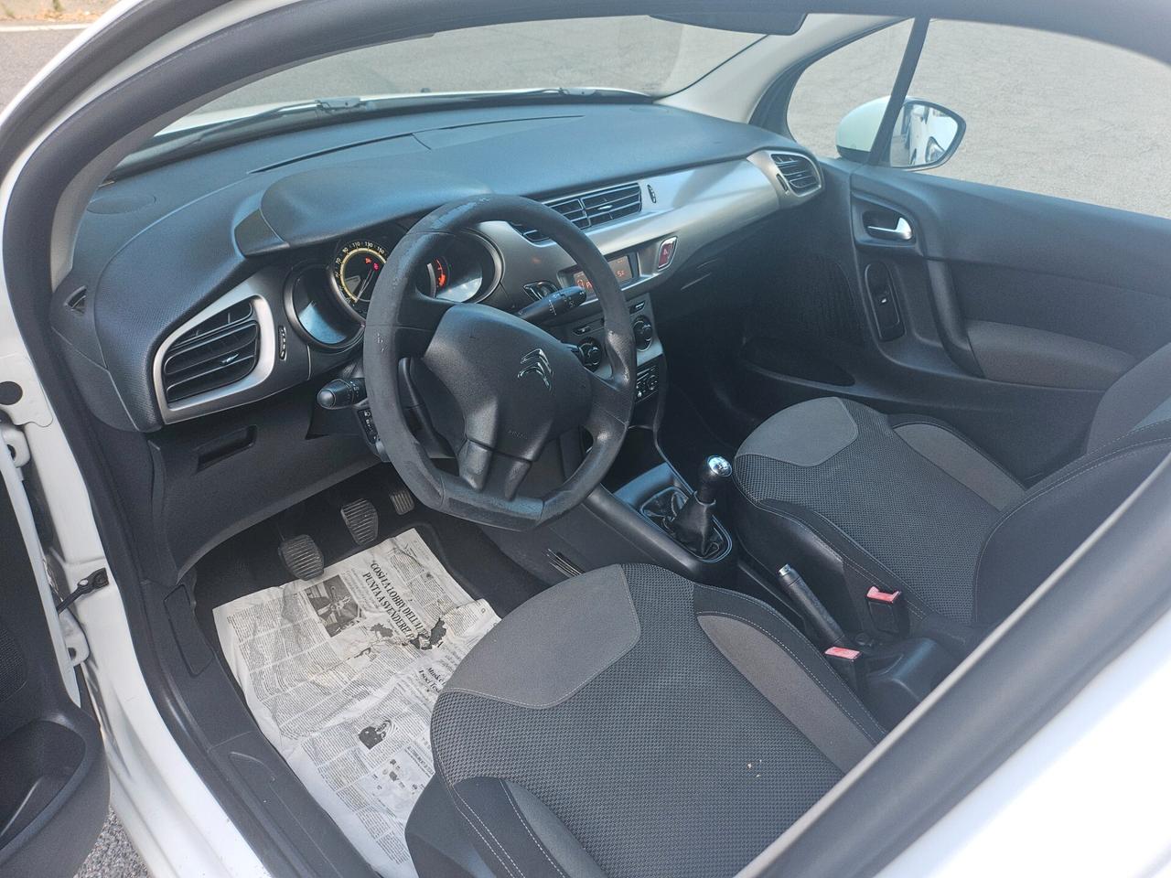 Citroen C3 1.2 solo 53.000km 2014