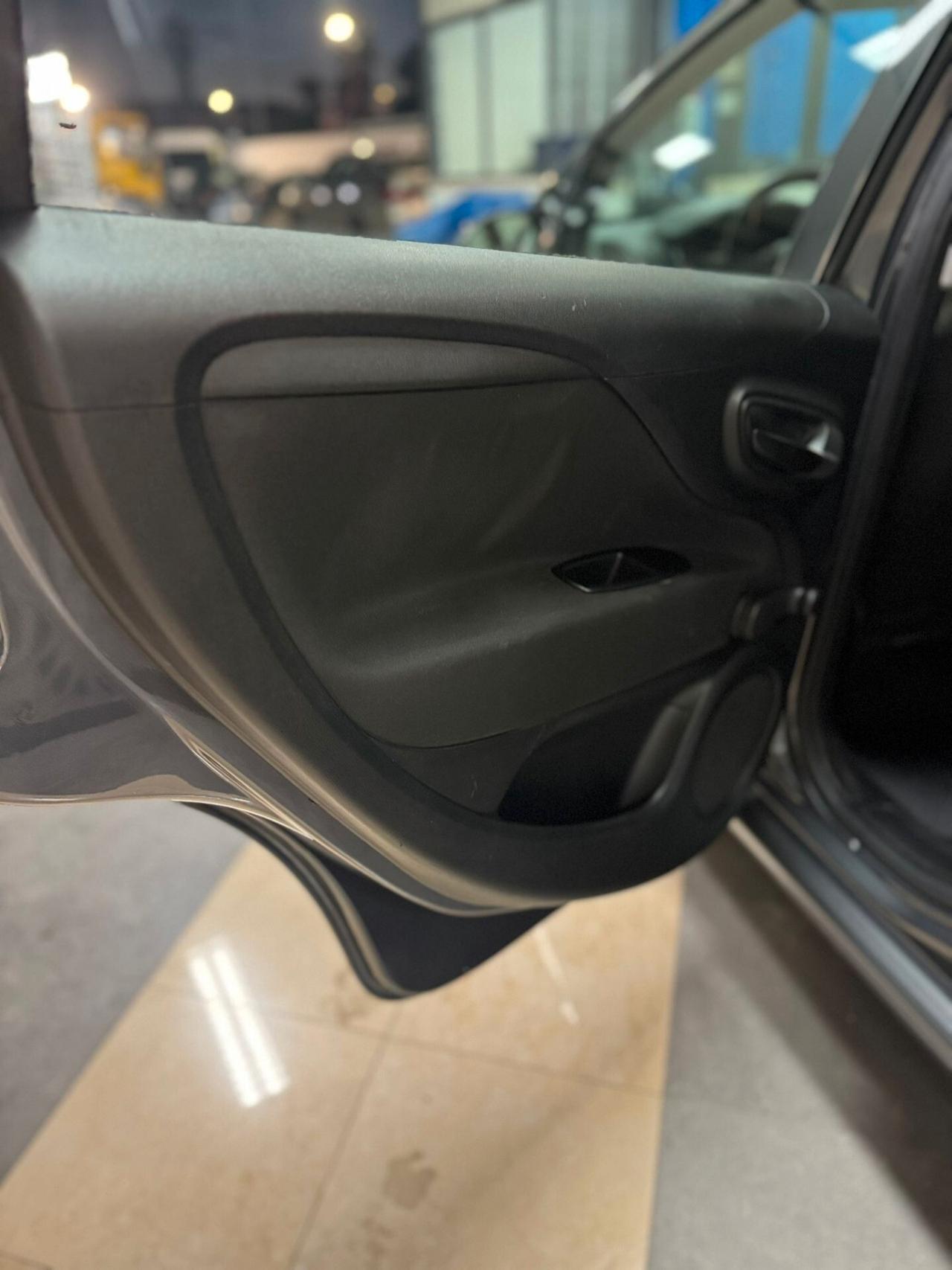 Fiat Punto 1.2 8V 5 porte Lounge