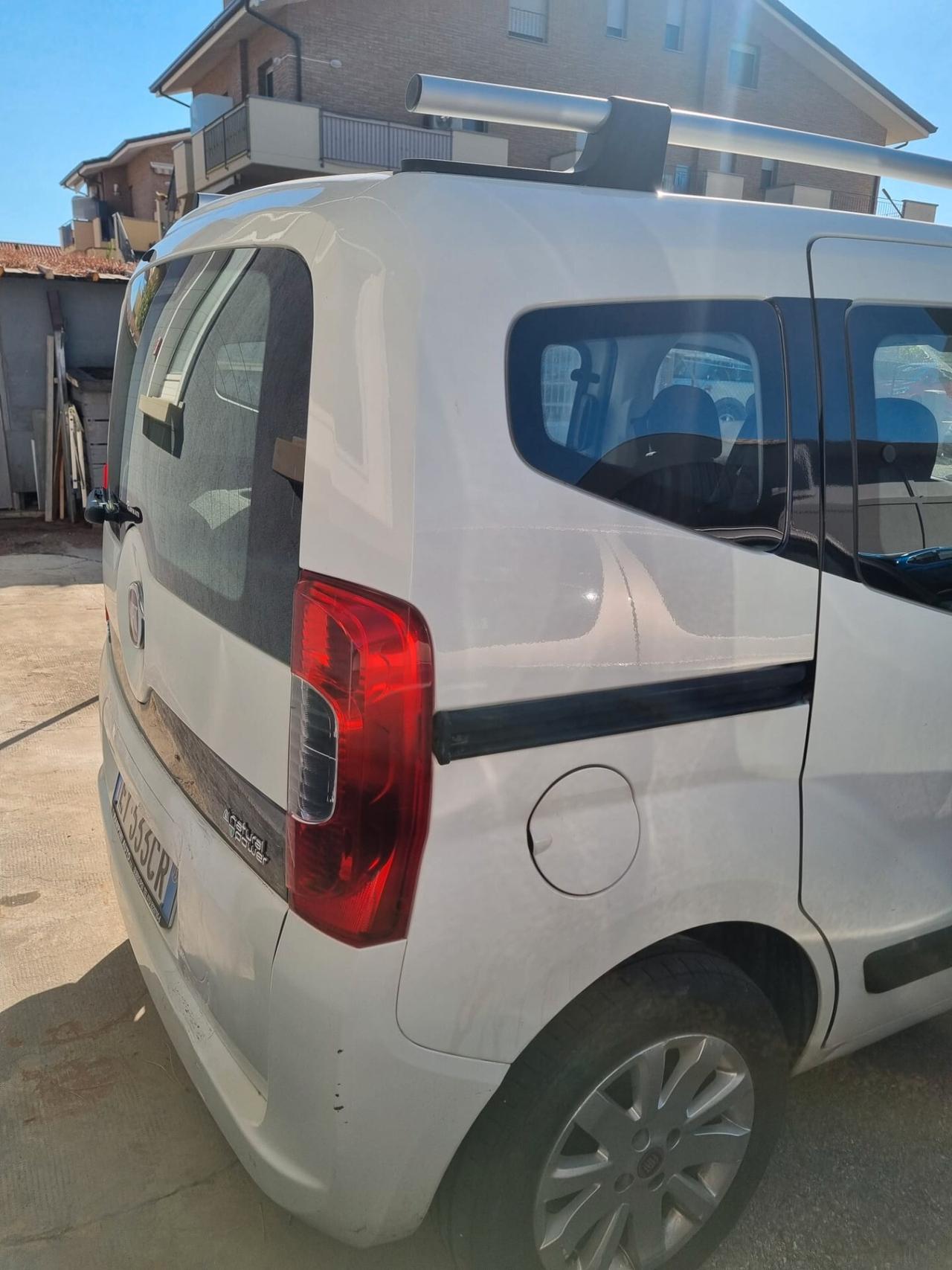 Fiat Qubo 1.4 8v natural power Dynamic 70cv E6