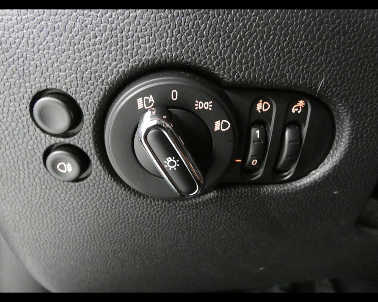 MINI Mini 5 porte (F55) - Mini 2.0 Cooper S Yours 5 porte
