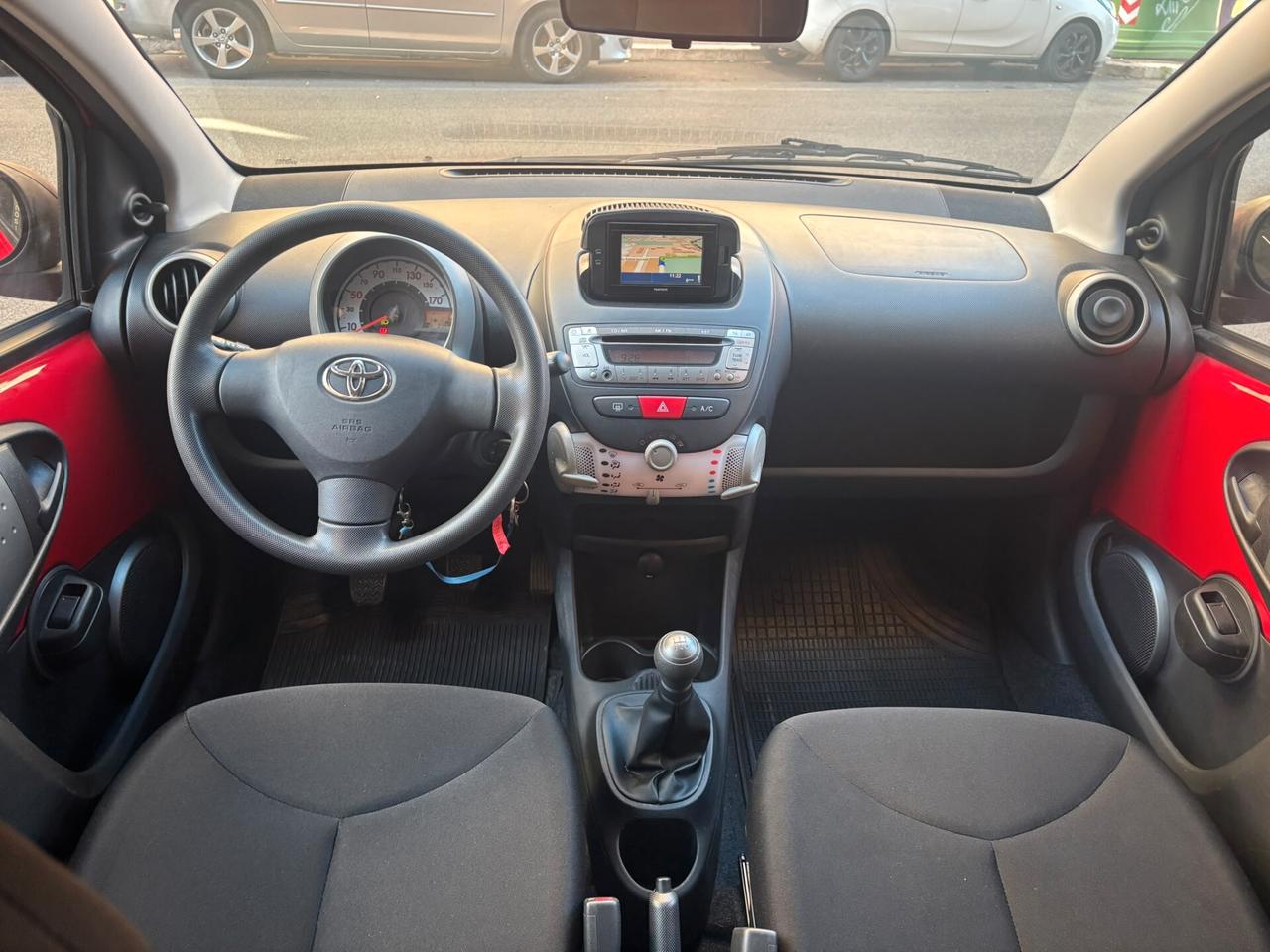 Toyota Aygo 1.0 - PASSAGGIO DI PROPRIETà INCLUSO