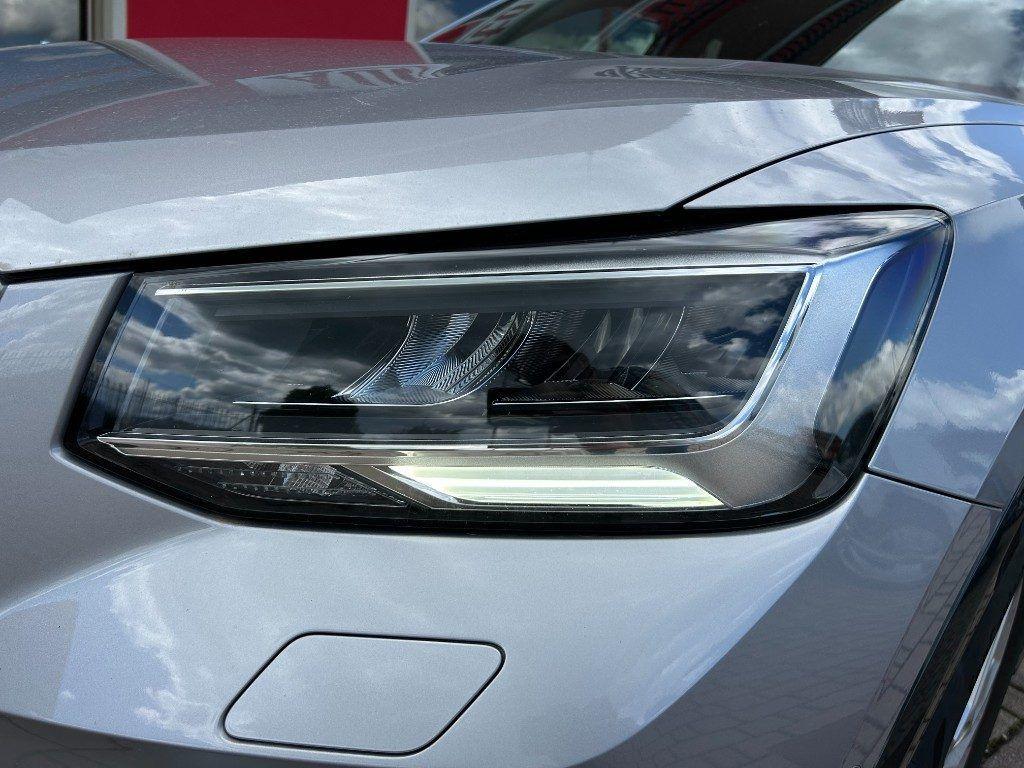 Audi Q2 30 TFSI Admired Advanced