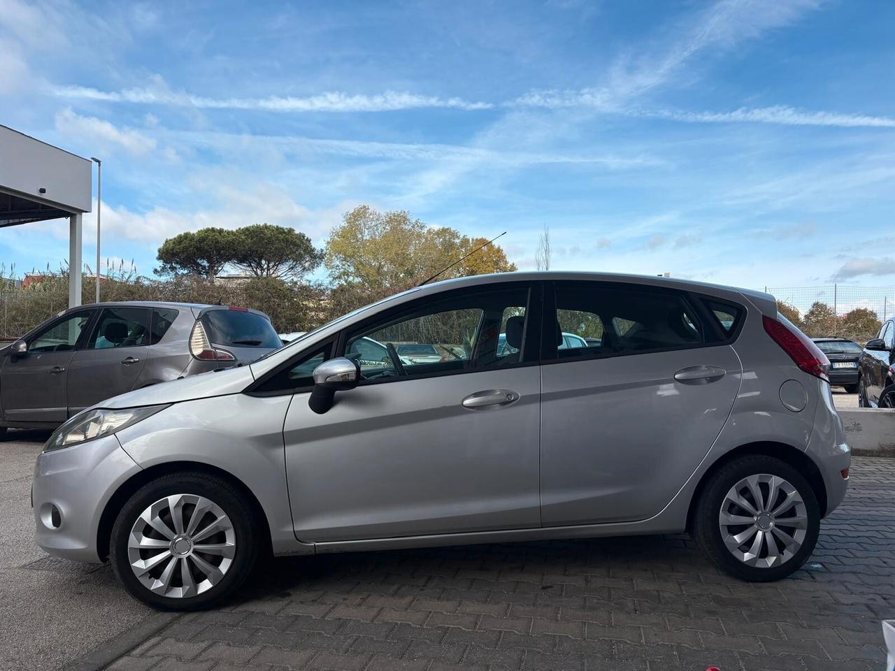 Ford Fiesta 1.4 5 porte Bz.- GPL Titanium