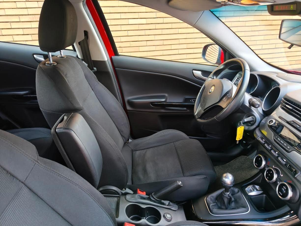 Alfa Romeo Giulietta 1.6 JTDm-2 105 CV Distinctive