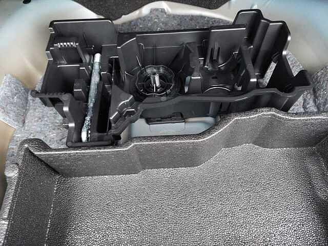 Peugeot 2008 PureTech 100CV S&S Allure KM 0