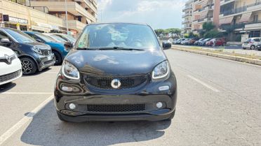 Smart ForFour 90 0.9 Turbo Prime LED NAVI KAMERA PANORAMA PDC BLUETOOTH BRACCIOLO
