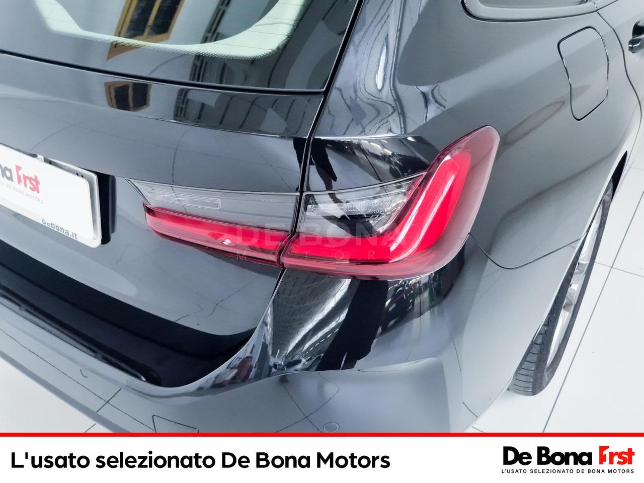 BMW Serie 3 320d touring mhev 48v xdrive auto