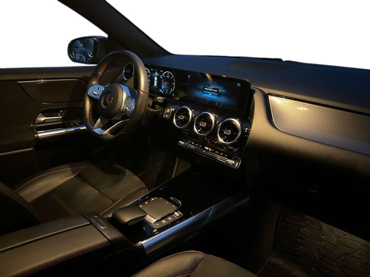 Mercedes-Benz GLA 200 d Premium auto