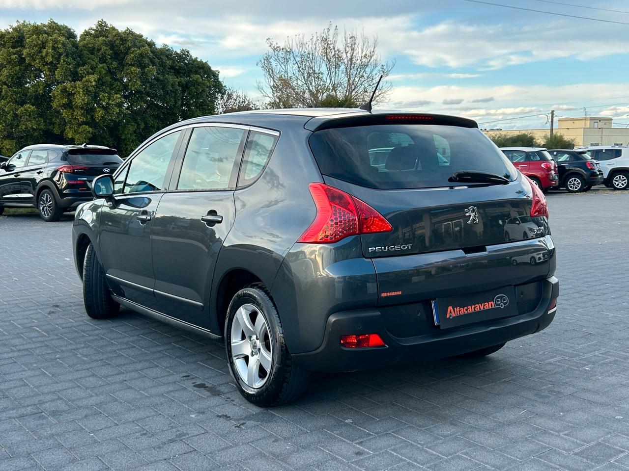 Peugeot 3008 1.6 HDi 110CV Business