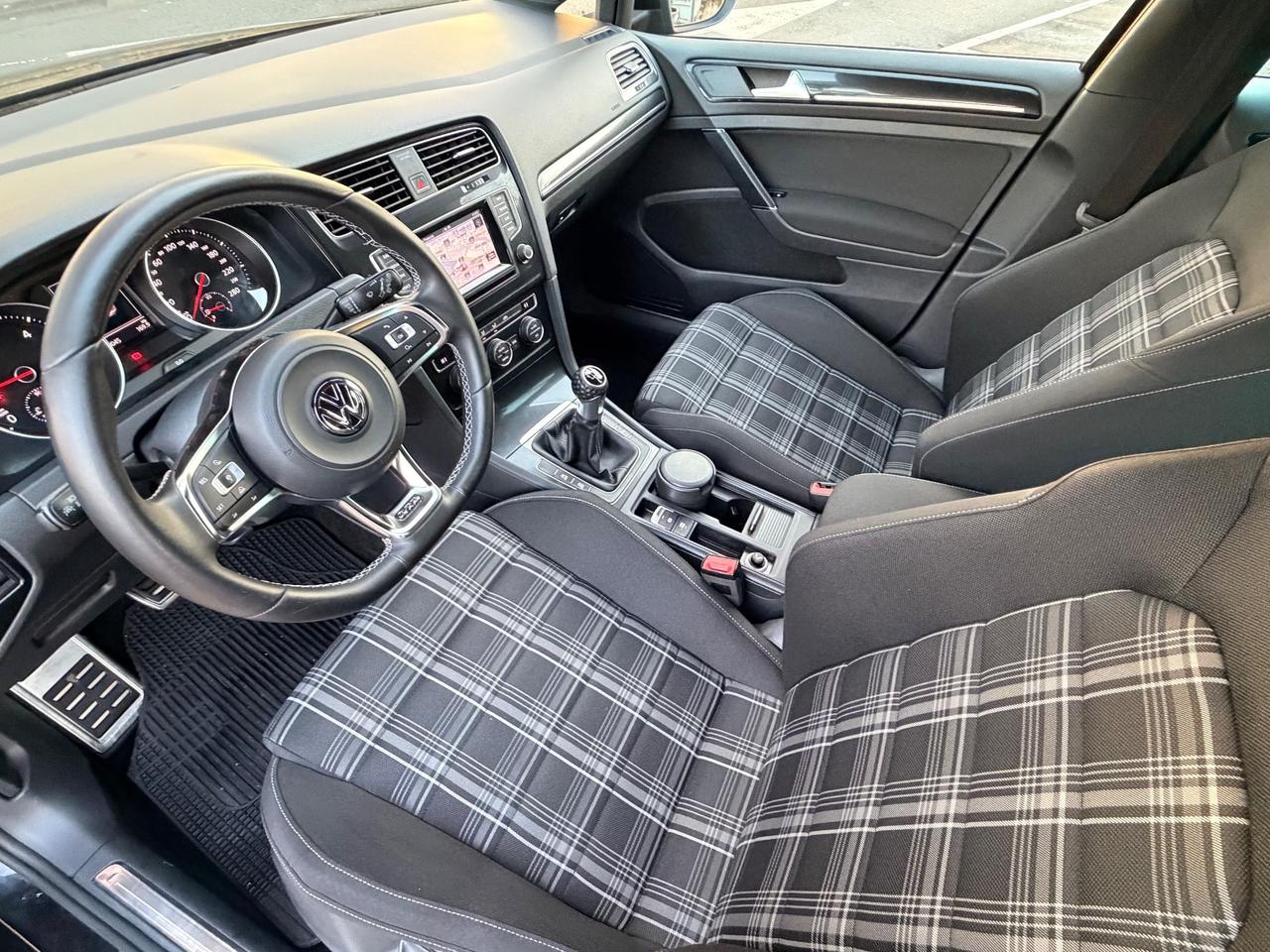 Volkswagen Golf GTD 2.0 TDI 5p EURO6B