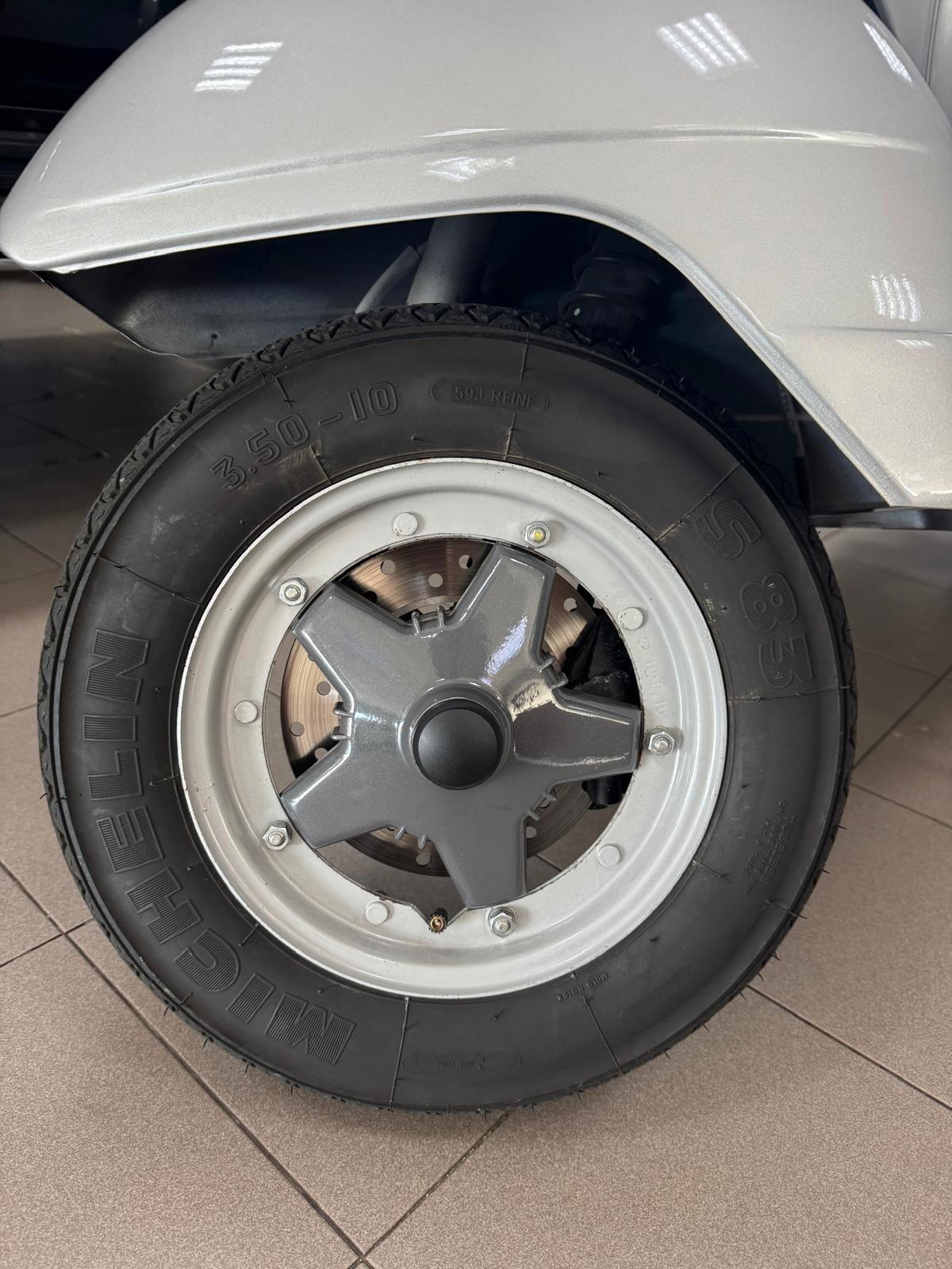 Piaggio Vespa 150 PX 70° ANNIVERSARIO SOLI 2.000 KM REALI PARI AL NUOVO!!!