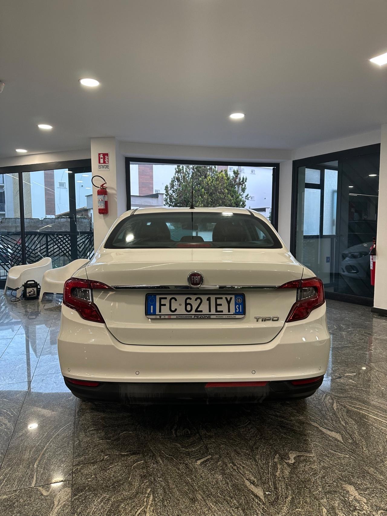 Fiat Tipo 1.6 Mjt S&S 5 porte Easy