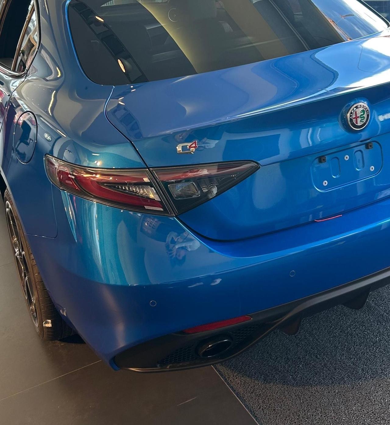 Alfa Romeo Giulia 2.0 Turbo 280 CV AT8 AWD Q4 Veloce