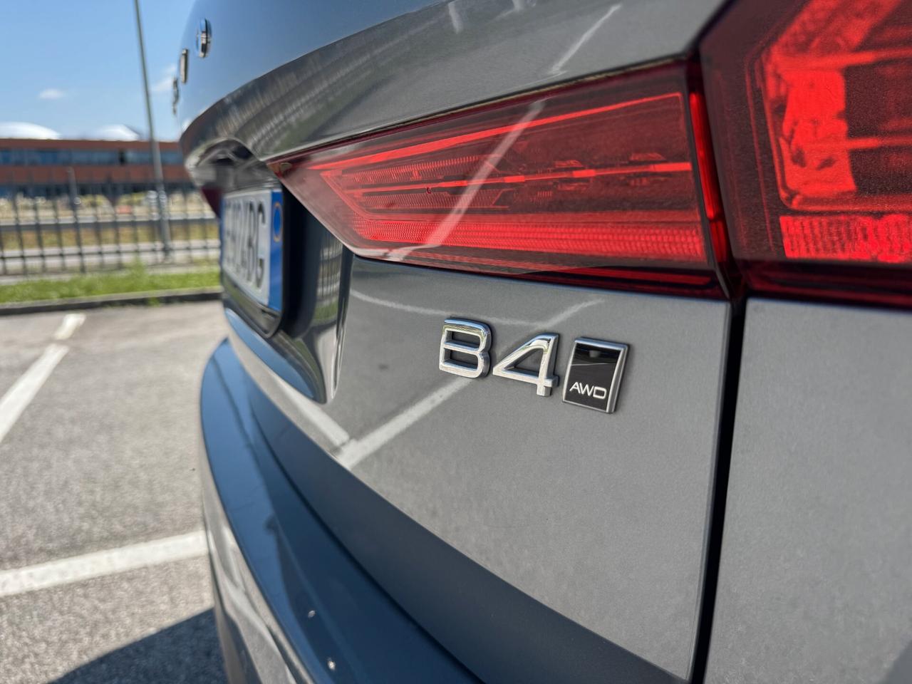 Volvo XC60 B4 AWD Diesel-Hybrid Momentum