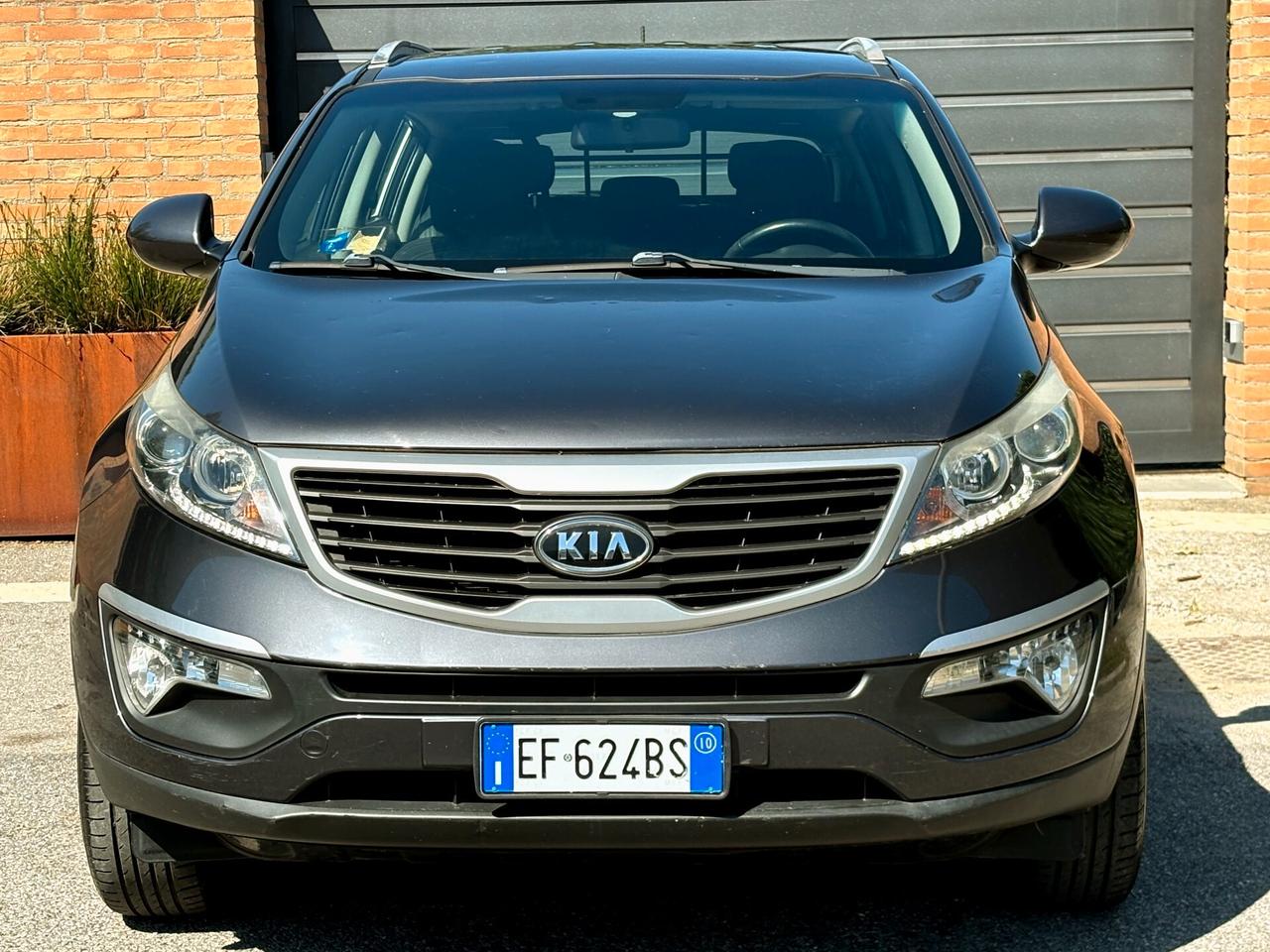 KIA SPORTAGE 1.6i(benz.)-169000km-U.Propr-2011