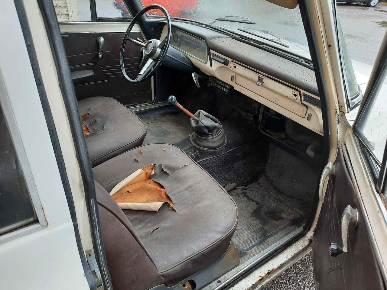 Alfa Romeo Giulia 1300 Berlina del 1966