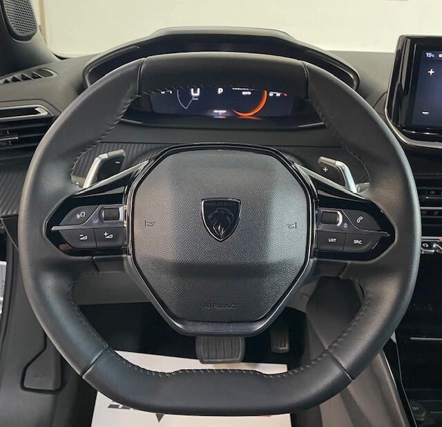 Peugeot 2008 PureTech 130 S&S EAT8 Allure
