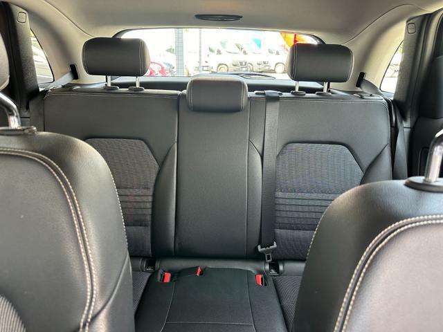 MERCEDES-BENZ B 180 d Automatic Premium