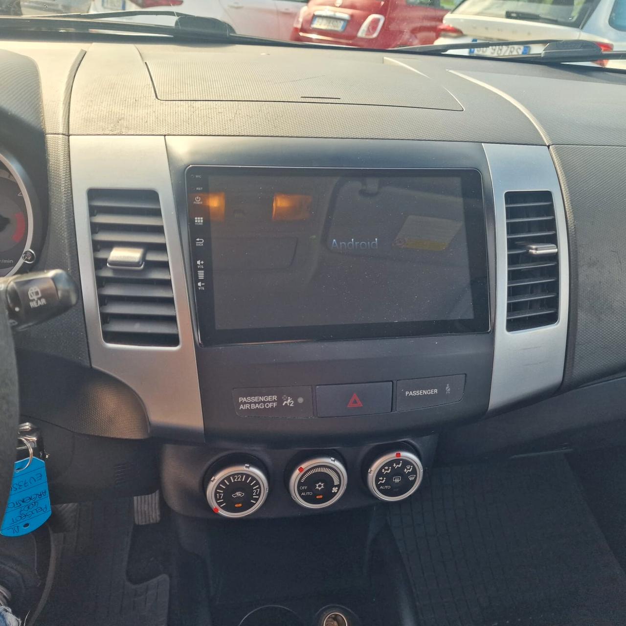 Peugeot 4007 2.2 HDi 156CV Féline 4x4 con ridotte