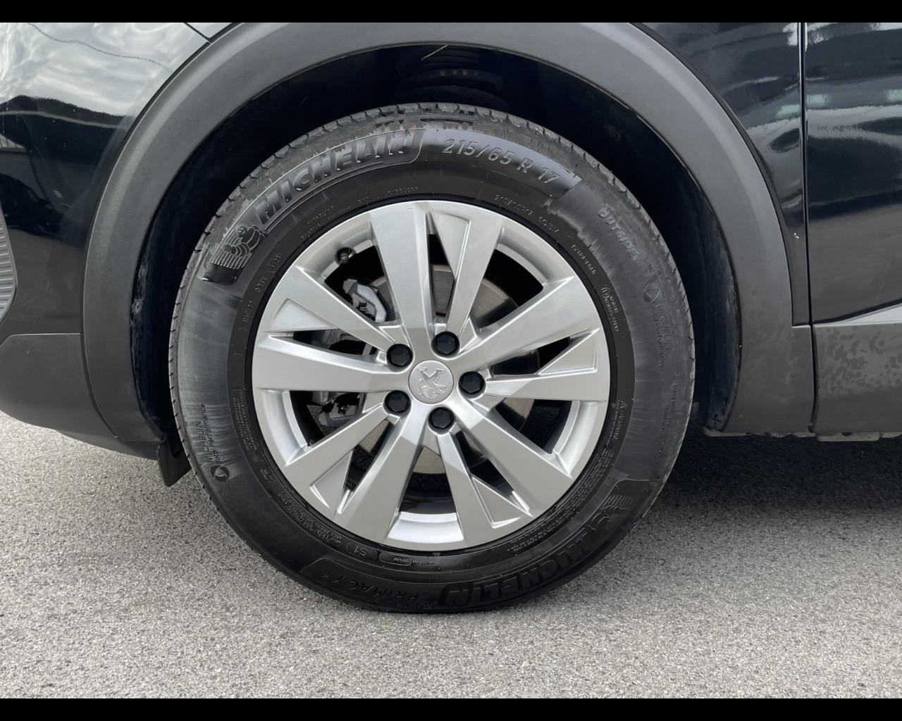 PEUGEOT 3008 2ª serie - 3008 BlueHDi 130 S&S EAT8 Active Pack