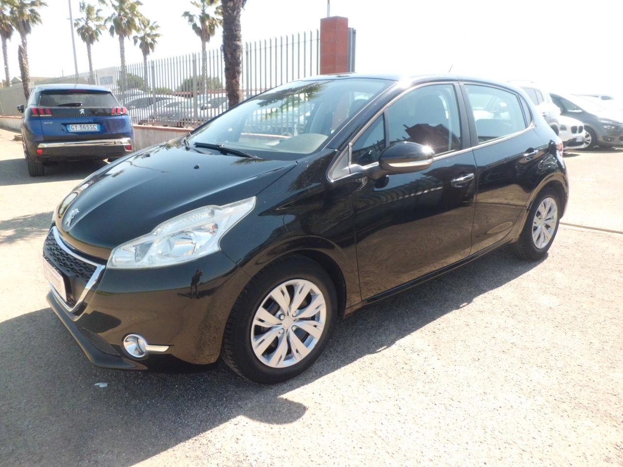 Peugeot 208 1.2 VTi 82 CV 5 porte Allure