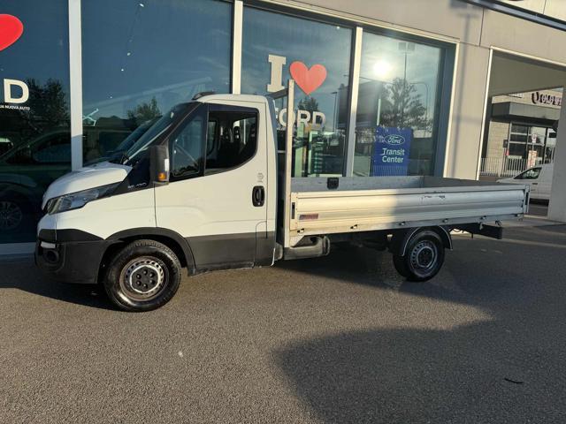 IVECO Daily 35C13 2.3 PL-RG Cabinato