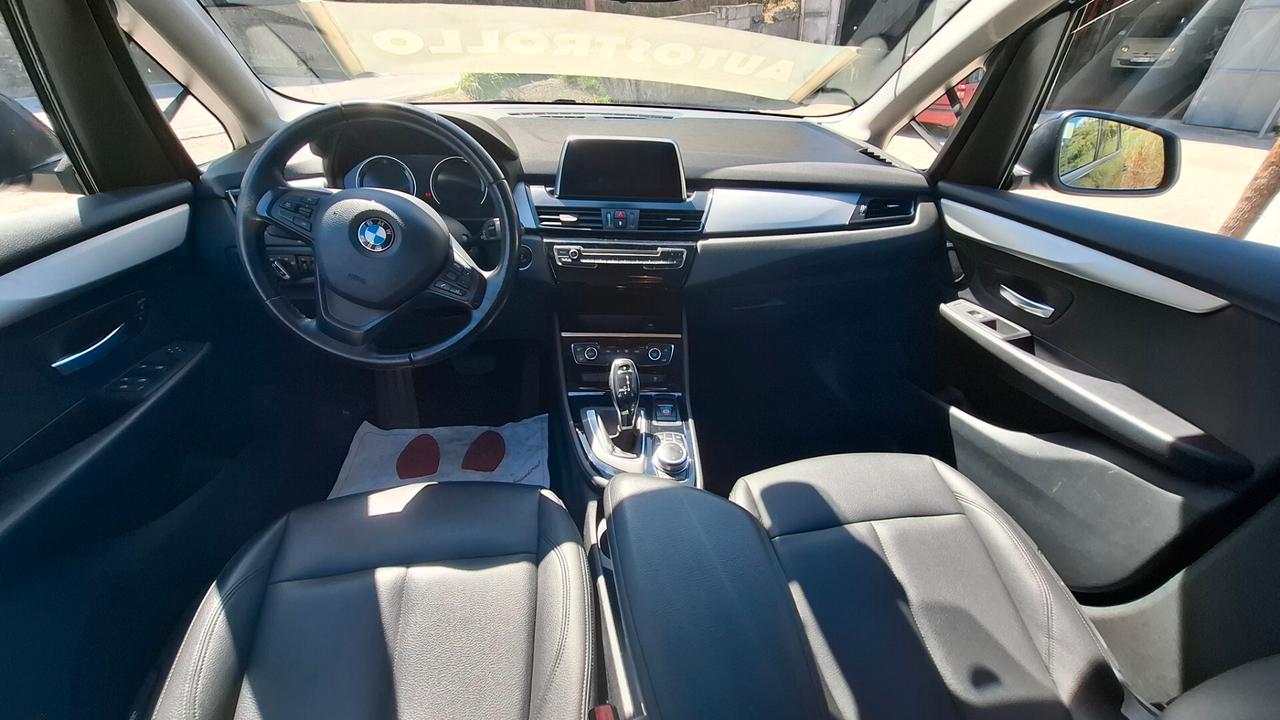 Bmw 2er Active Tourer 216d Msport