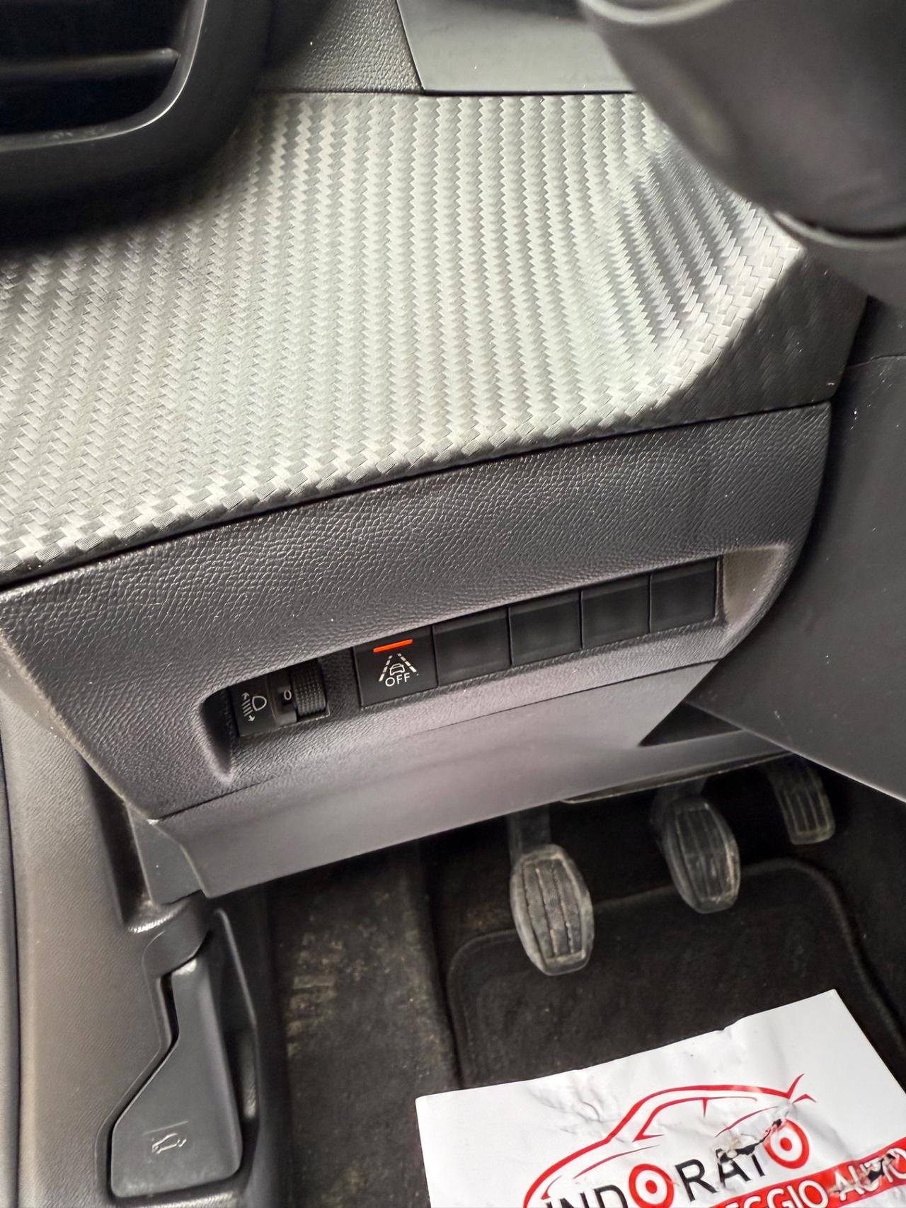 Peugeot 2008 BlueHDi 110 S&S Allure Pack