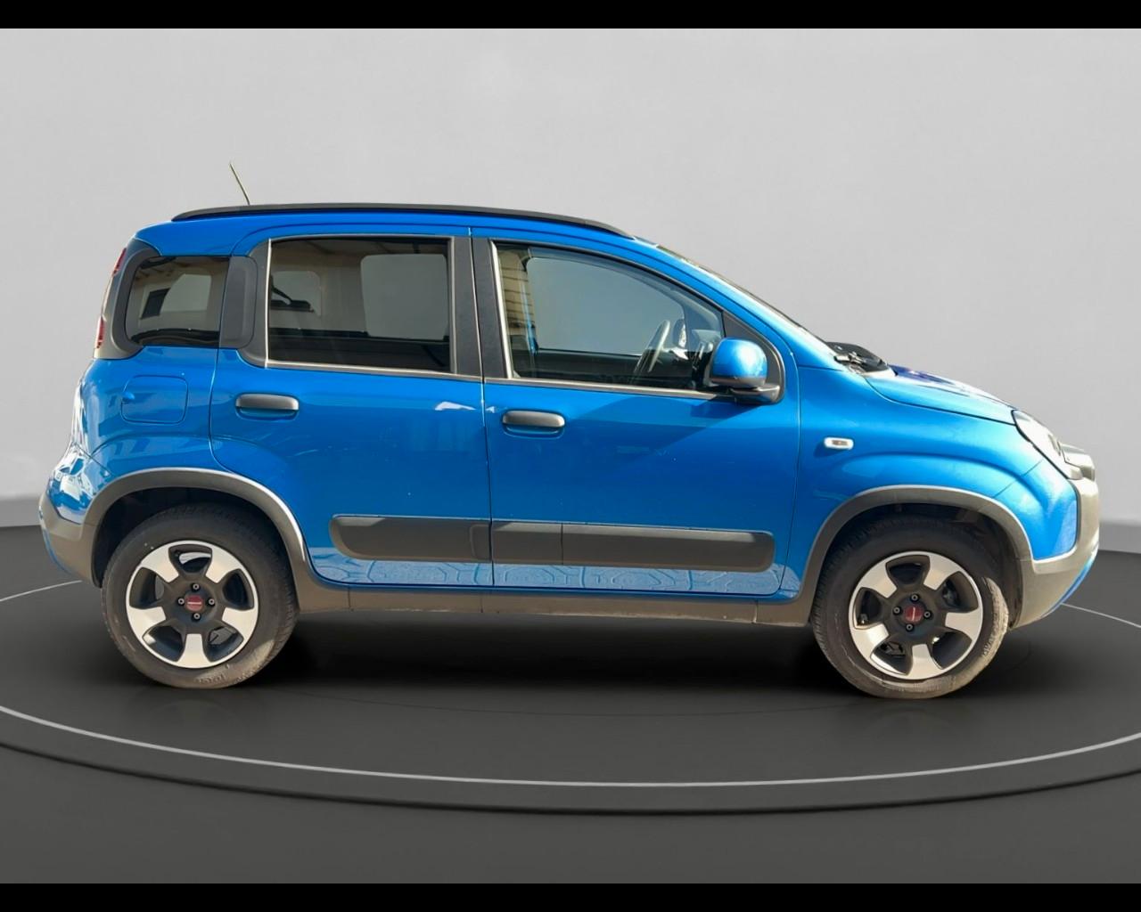 FIAT Panda III 2021 Cross - Panda 1.0 firefly hybrid Cross s&s 70cv 5p.ti