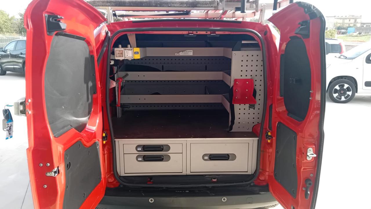 Fiat Fiorino 1.3 MJT 95CV Cargo SX