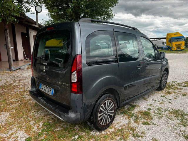 PEUGEOT Partner Tepee 1.6 e-HDi 92 CV S&S Outdoor