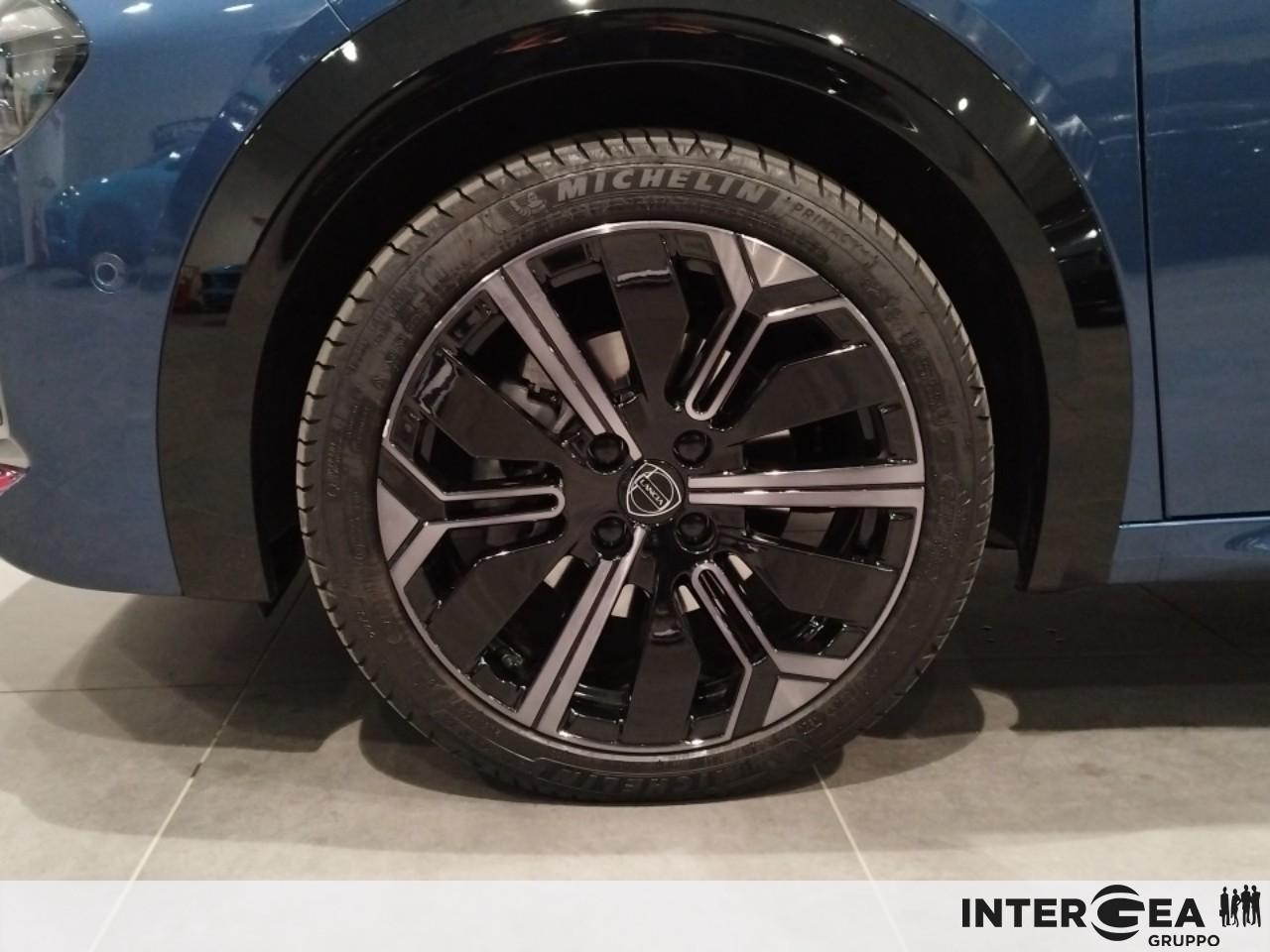 LANCIA Ypsilon 1.2 mhev Edizione Limitata Cassina e-dc