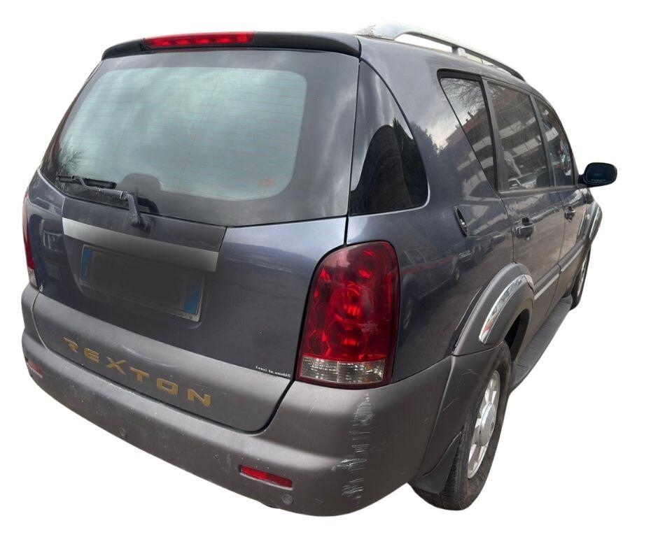 Ssangyong REXTON 2.7 XDi cat Premium