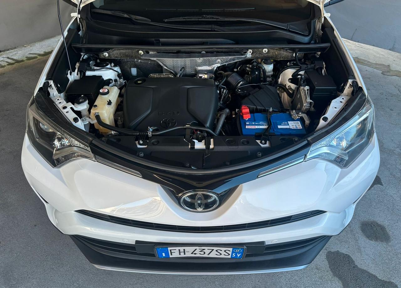 Toyota RAV 4 RAV4 2.0 D-4D 2WD Business